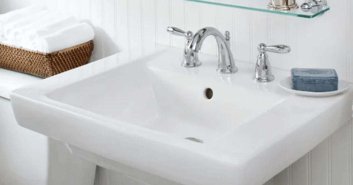 How to Clean a Bathroom Sink and Keep It Looking Pristine