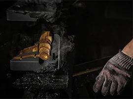 Molten metal casting process with protective glove